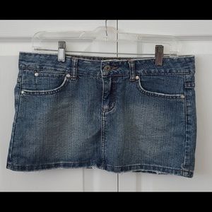 Low rise denim mini skirt